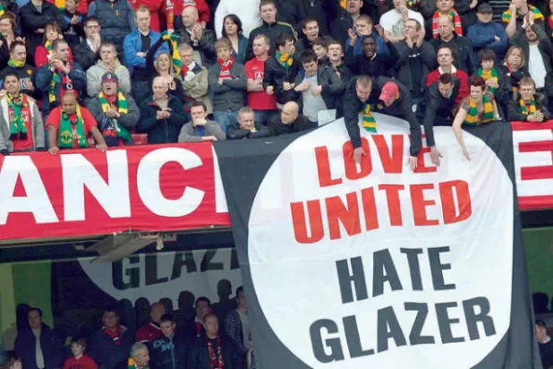 جماهير يونايتد تعبر عن حبها للنادي وكرهها لمالكيه («الشرق الأوسط»)