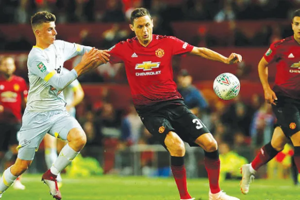 ماتيتش الصفقة الوحيدة التي حققت نجاحا كبيرا في مسيرة مورينيو مع يونايتد (رويترز)