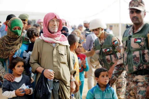 تفاهمات مخيم الركبان: «الحر» للشمال و«العشائر» إلى الأردن