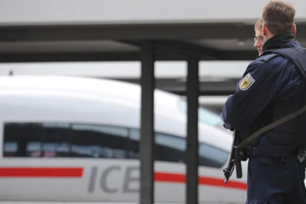 متطرفون خربوا خطوط السكك الحديدية بين ميونيخ ونورنبيرغ