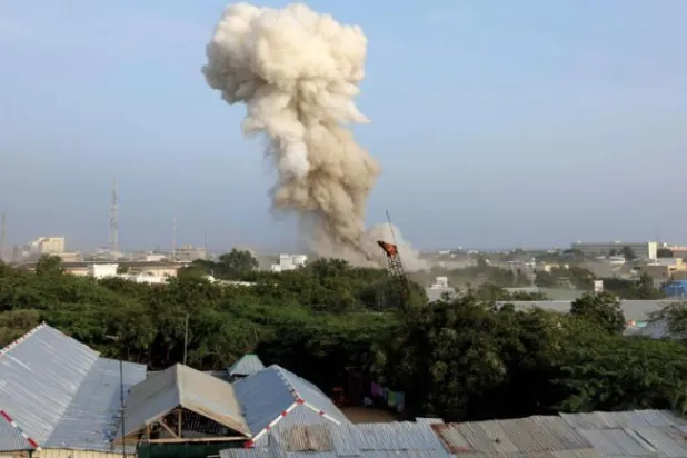 Mogadişu’da intihar saldırısı: En az 17 ölü