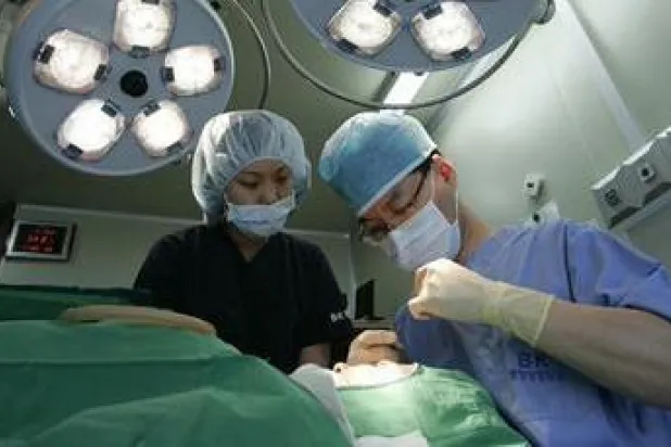 كيف أسهمت الحرب العالمية الأولى في ظهور عمليات التجميل؟