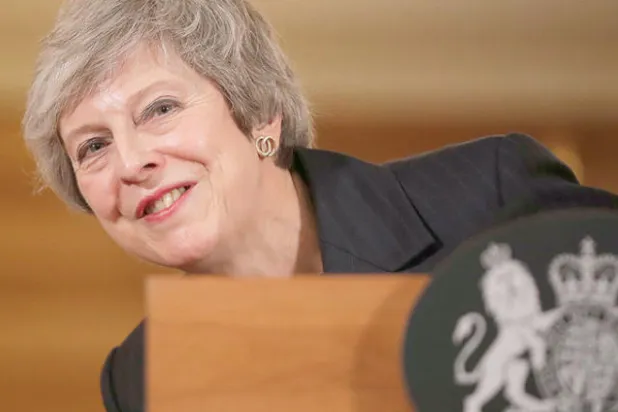 بريطانيا: انقسام حكومي وحزبي وتباين لدى الرأي العام