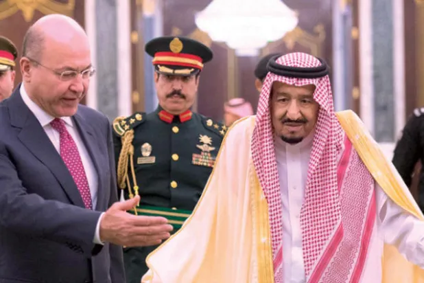 خادم الحرمين يحدد معالم السياستين الداخلية والخارجية للمملكة اليوم