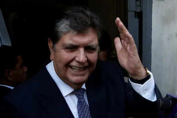 رئيس بيرو السابق يطلب اللجوء السياسي لدى أوروغواي