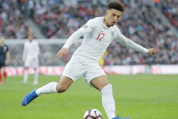 مشاركة سانشو مع منتخب إنجلترا للناشئين أفضل من انضمامه للفريق الأول