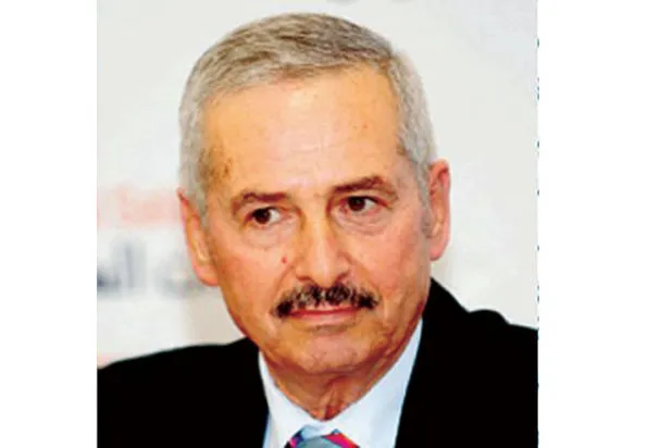 رحلة بدأت من بوابة الأرشيف