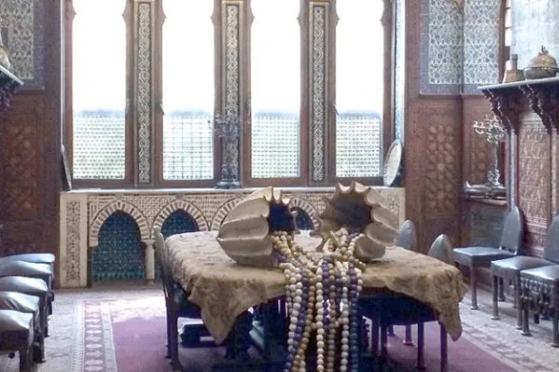 قاعة الطعام في القصر («الشرق الأوسط»)