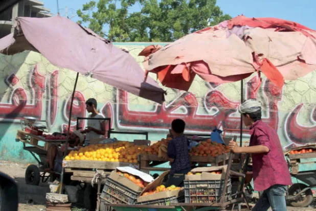 تحسن الأسعار في عدن «أقل من المطلوب» ودعوات لضبط المتلاعبين