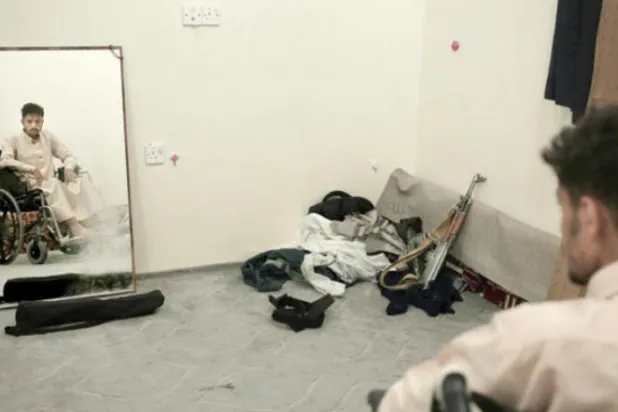 Husi işkenceleri sonrasında felç olan Yemenli bir aktivist