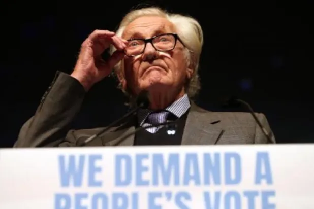 Thatcher’ın güvenoyunun geri çekilmesini öneren Heseltine kimdir?