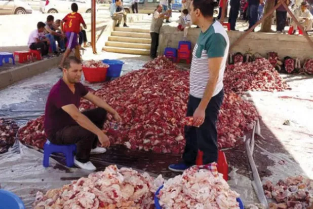 «لوزيعة» عادة أمازيغية للتكافل والتسامح والفرح