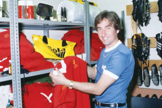 تطور سياسات التدريب في ليفربول... من «غرفة الأحذية» إلى الاستعانة بخبير في رمية التماس