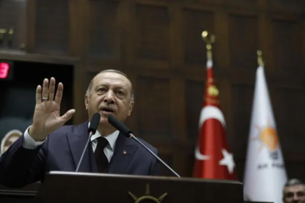 تركيا تُغرم قناتين وتوقف برامج تلفزيونية بسبب إهانة إردوغان