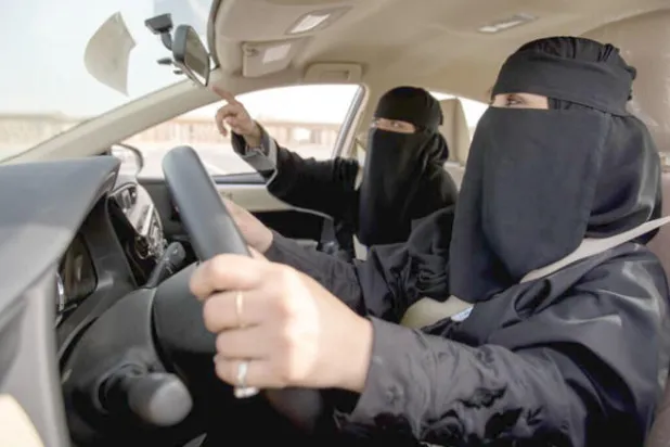 قيادة المرأة للسيارة