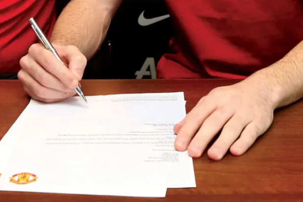 موسم انتقالات يناير... ضغوط لا تنتهي وخفايا في إبرام التعاقدات