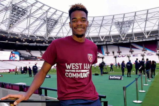 ديانغانا: رياضة المشي بالكرة منحتني المهارة لأثبت قدراتي مع وستهام