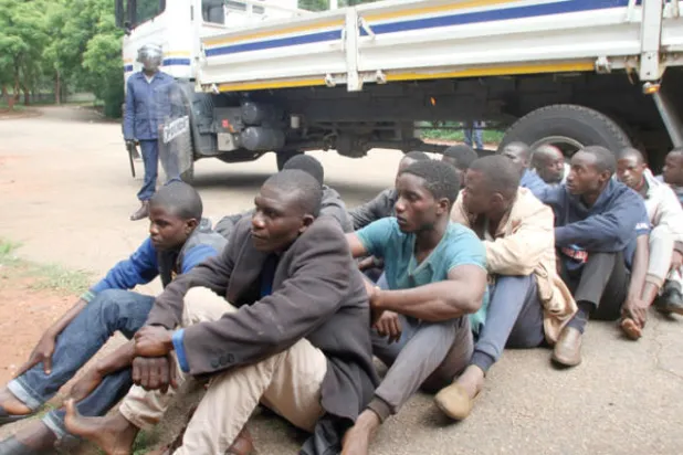 احتجاجات زيمبابوي تتحول إلى انتفاضة ضد الرئيس منانغاغوا