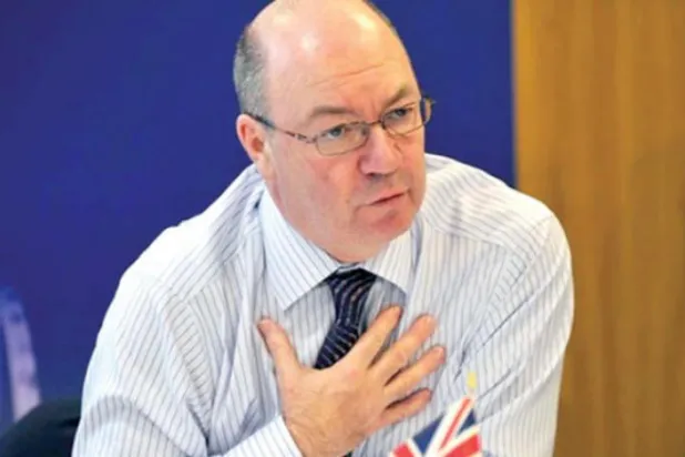 الیستر برت: از حق اسرائیل برای دفاع از خود دفاع می کنیم.. ایران تنش آفرینی نکند