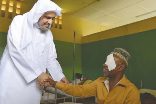 رابطة العالم الإسلامي تكافح العمى في بوروندي