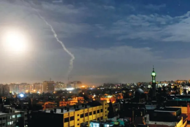 ۱۲ نیروی سپاه ایران در حملات هوایی اسرائیل به سوریه کشته شدند