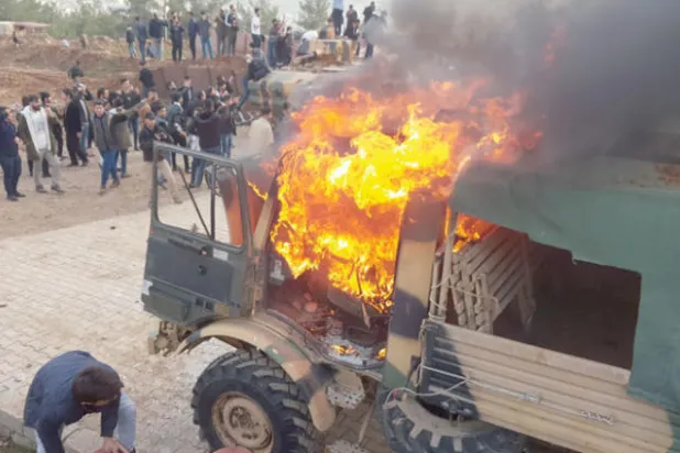 تركيا ترفع الحظر عن مطار السليمانية... وهجوم على قواتها في محافظة دهوك