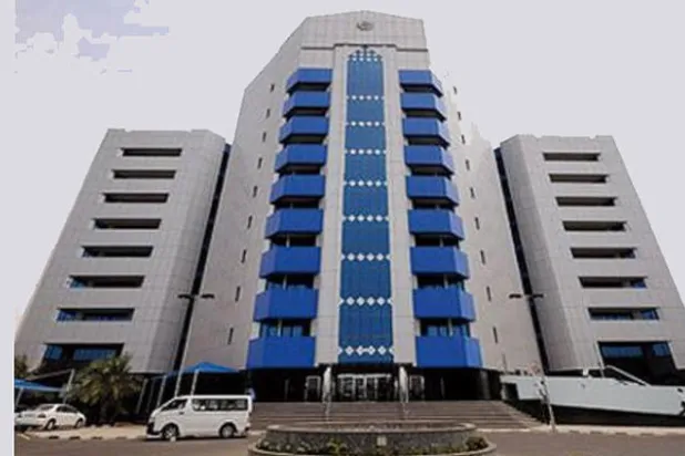 «المركزي السوداني» يوقف رخص التجارة الدولية للأفراد