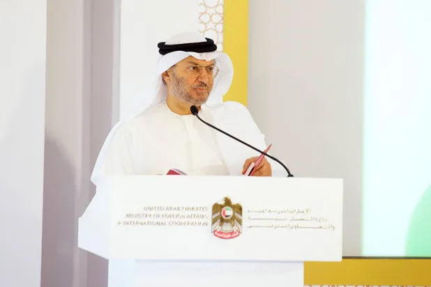 قرقاش به «الشرق الاوسط»: نشست لهستان پیامی به ایران