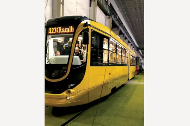 رحلة «ترام الإسكندرية»... من الخيول إلى العربات المكيفة