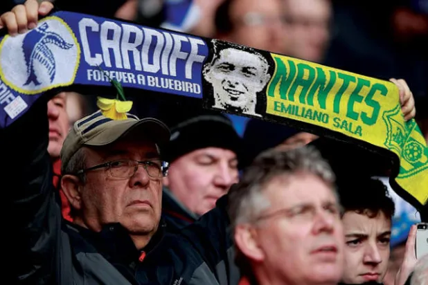 كان على مسؤولي نانت وكارديف الاتحاد من أجل سالا مثلما فعلت الجماهير