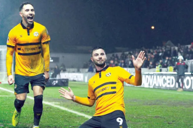 أموند: سوء أرضية ملعبنا يصب في صالحنا