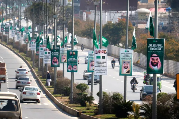 ترحيب باكستاني كبير على «تويتر» بزيارة ولي العهد السعودي