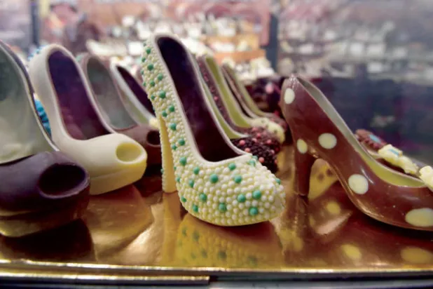 معرض بروكسل للشوكولاته في بروكسل وعروضات رائعة لأروع التصاميم (أ.ف.ب)