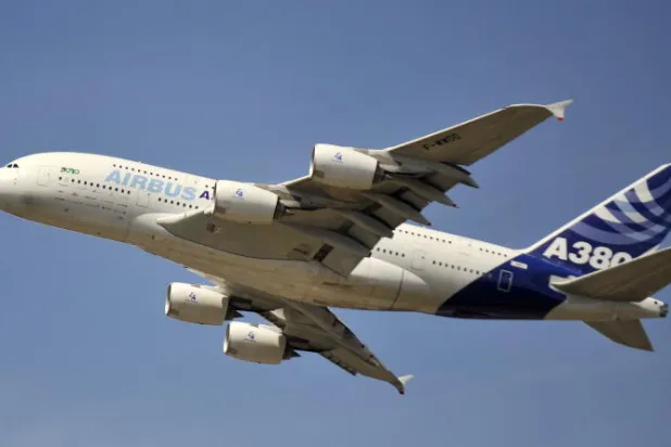 إحباط محاولة اختطاف طائرة بنغلاديشية متجهة لدبي