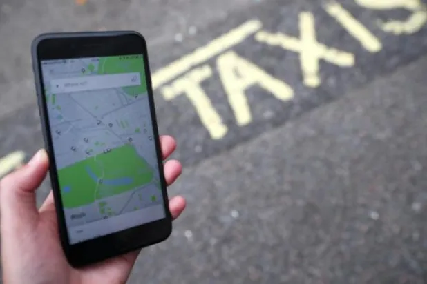 «بلومبيرغ»: «أوبر» في محادثات متقدمة لشراء منافستها «كريم»