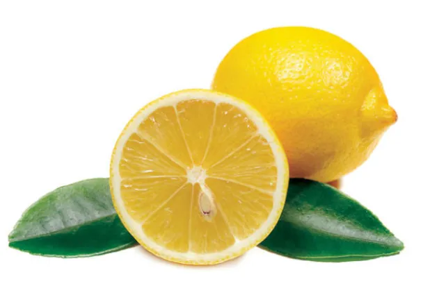 الليمون... صيدلية طبيعية في ثلاجتك