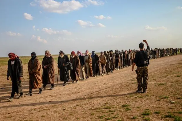 آغاز بازجویی از ۱۴ «داعشی» فرانسوی توسط دستگاه قضا