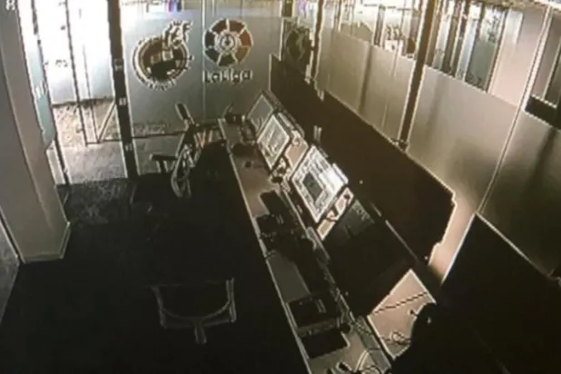 غرفة «فار» فارغة تثير الجدل بمباراة ريـال مدريد وبلد الوليد