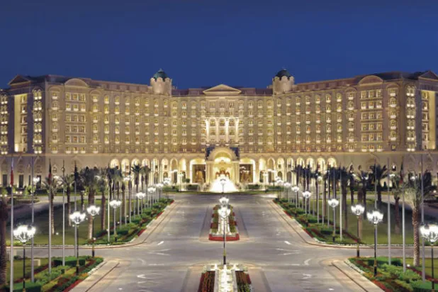 «الريتز - كارلتون» الرياض