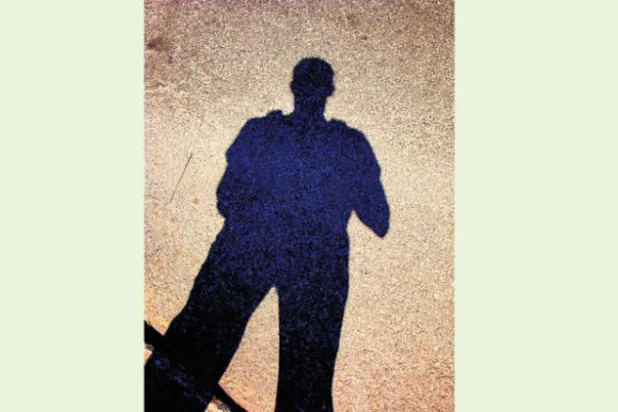 نص: عيونُهم مفتوحة على وحدتِهم