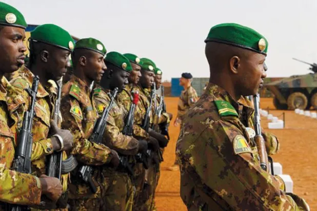 Mali’de askeri kışlaya terör saldırısı: 20’den fazla asker öldü