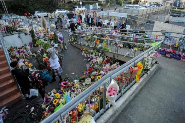 شركات نيوزيلندية تعلق إعلاناتها بمواقع التواصل الاجتماعي