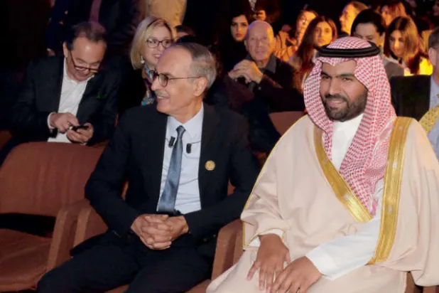 وزير الثقافة الأمير بدر بن عبد الله بن فرحان آل سعود مع الأمير بدر بن عبد المحسن نجم الأمسية الشعرية