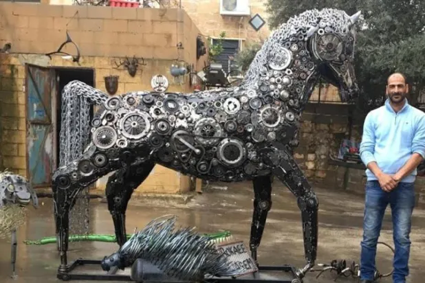 وسيم البقاعي وتمثال الحصان («الشرق الأوسط»)