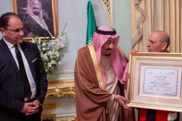 ​Kral Selman’a  fahri doktora verildi (SPA)