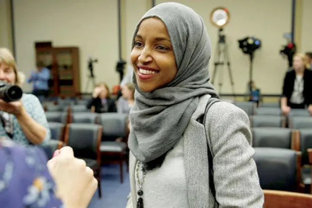 ABD Kongresindeki başörtülü milletvekilini ölümle tehdit eden kişi gözaltına alındı