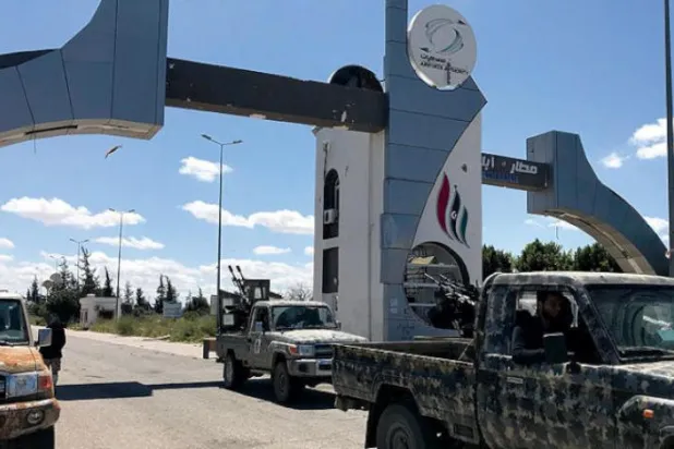 Libya: Çatışmaların hedefi havalimanları