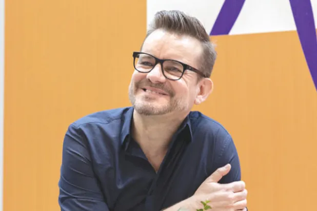 البلجيكي بارت موييرت يفوز بجائزة آستريد ليندغرين السويدية