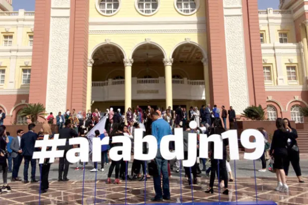 صحافة البيانات تحارب الزيف في غرف الأخبار