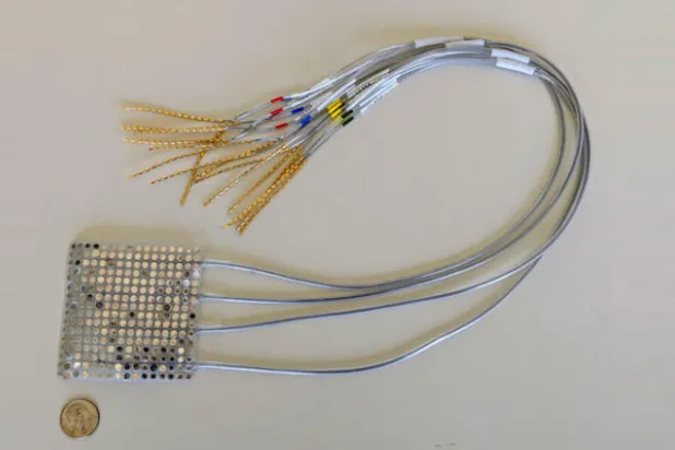 تطوير نظام يترجم إشارات المخ إلى كلمات